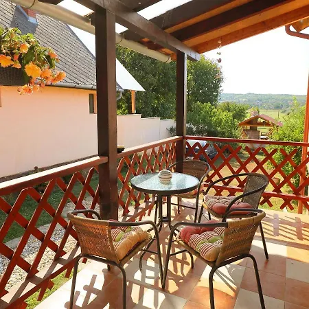 Beata By Interhome بيت للعطل Kőröshegy